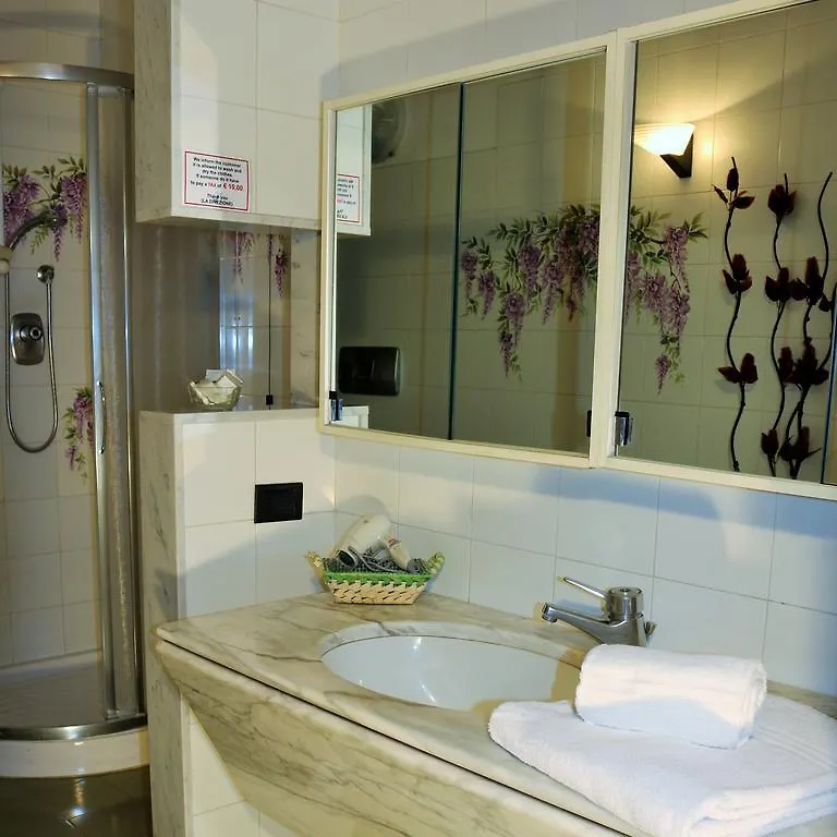 Guest house Soggiorno Karaba Florence