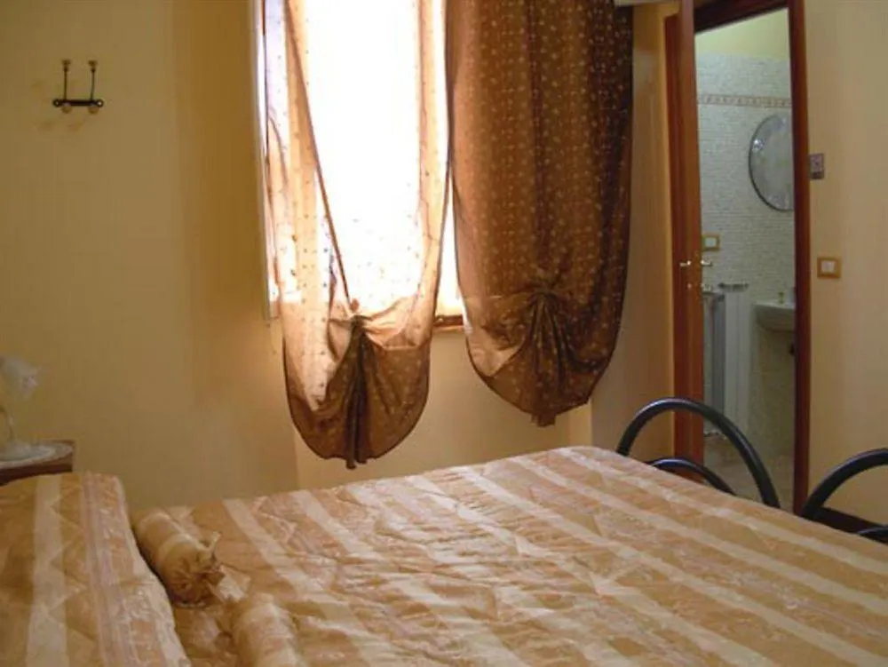 Guest house Soggiorno Karaba Florence